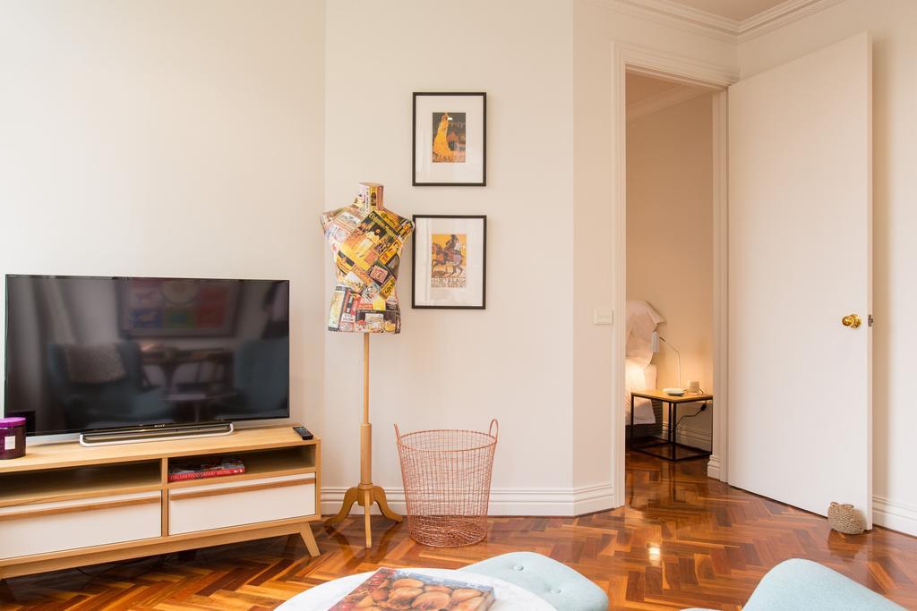 1 Exhibition Apartment Hotel ملبورن الغرفة الصورة